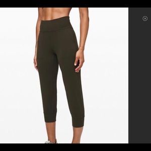 Lululemon Align Joggers 25” Olive Green